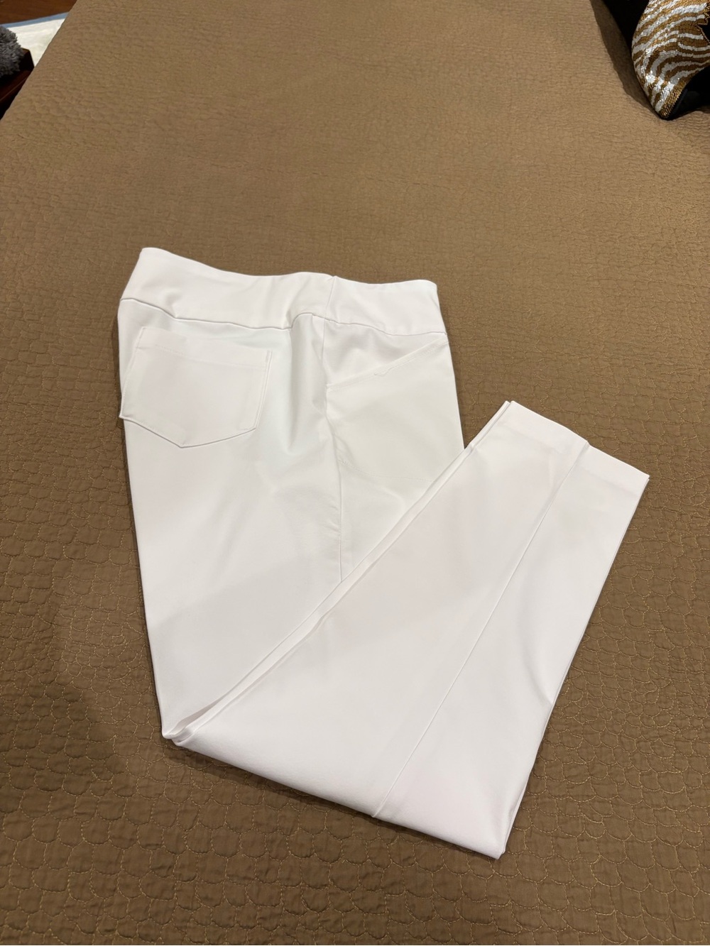 Lilly Pulitzer White Luxeletic Pant